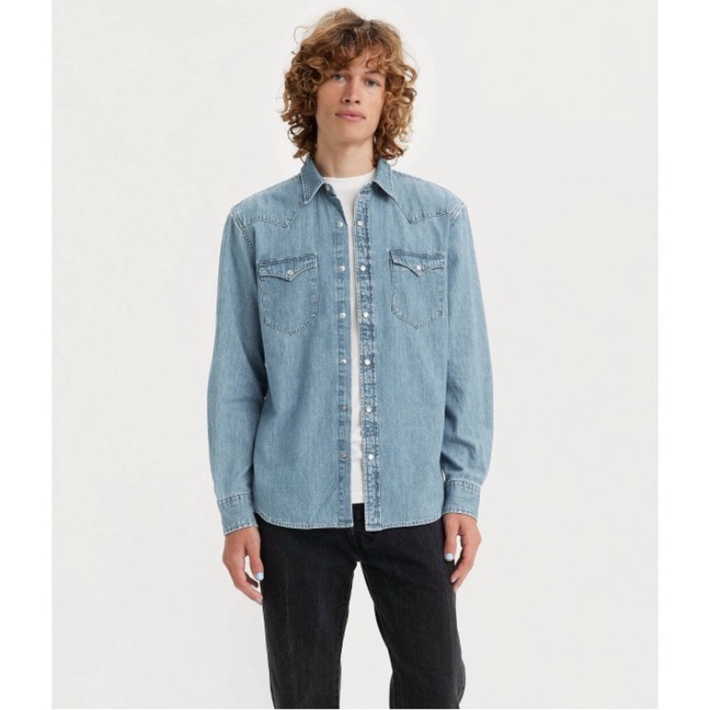 Levi’s classic western standard fit shirt